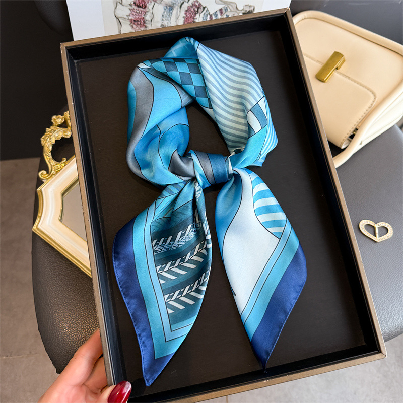 2026 New Geometry Print Silk S - Waist Trainer Women 评论和价格